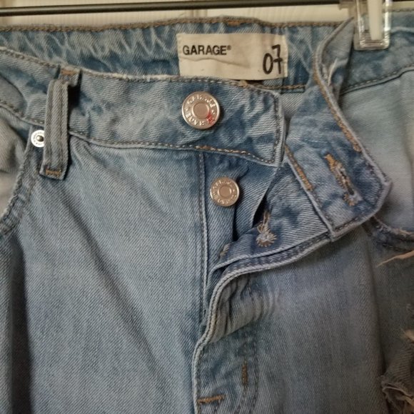 Ankle Capri style Boyfriend Jeans - Picture 3 of 4